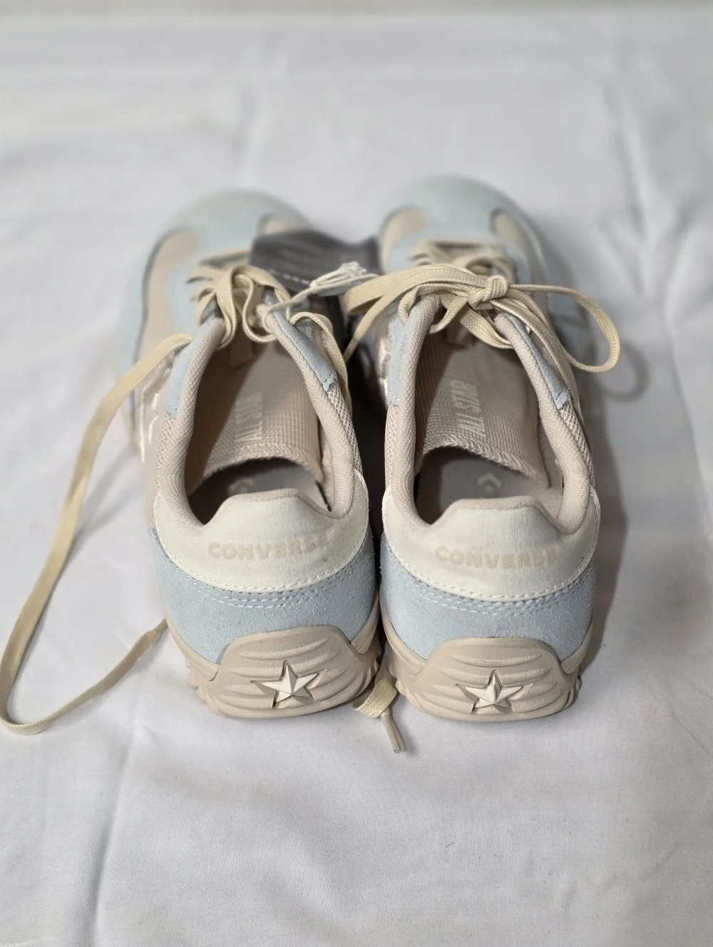 Converse Run Star Trainer With Classic Star Chevron Logo Womens Size 9 Mens 7.5